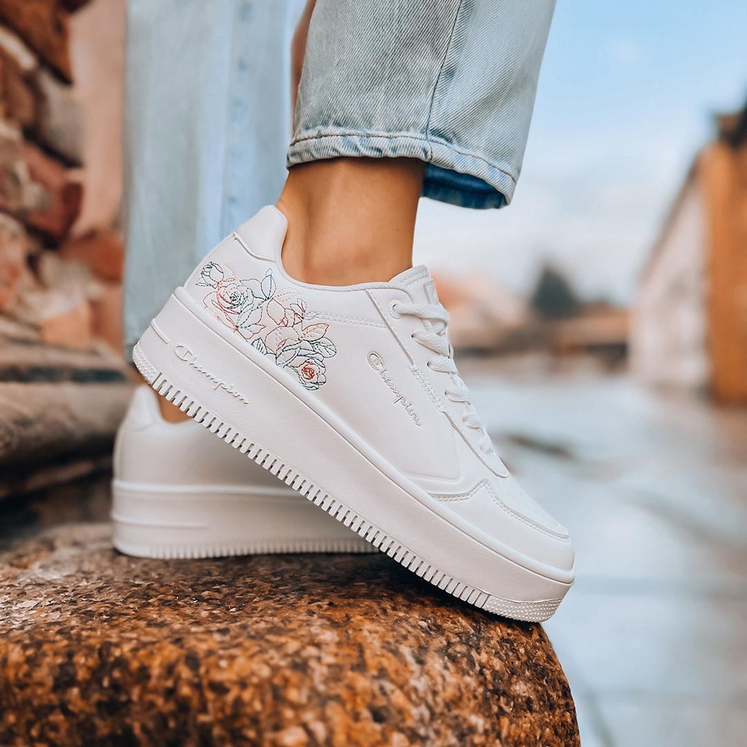 Klasyka nigdy nie wychodzi z mody! Buty z Deichmann pozwolą Ci poczuć się stylowo każdego dnia.