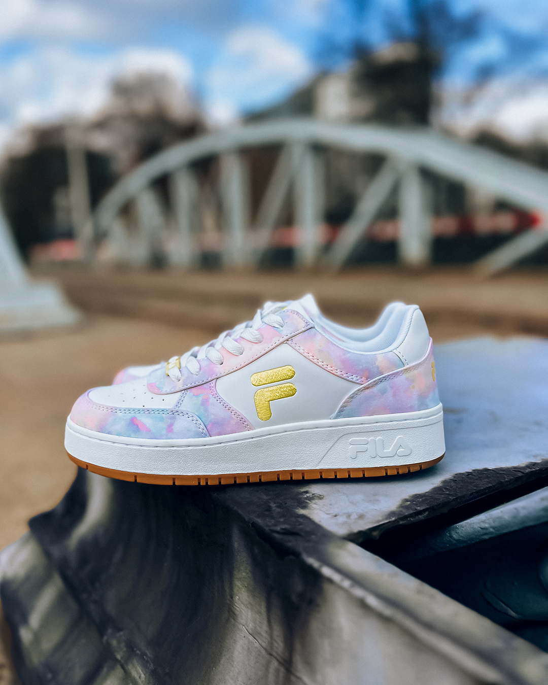 Nowoczesne wzory i ponadczasowy design – w Deichmann znajdziesz sneakersy na każdą okazję.