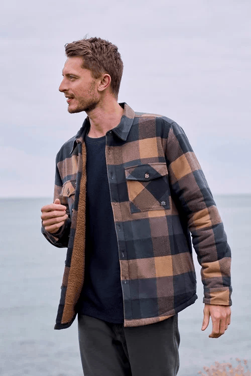 Odkryj styl Animal w Mountain Warehouse!